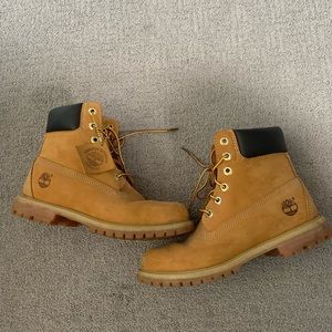 Women’s waterproof Timberland Boots